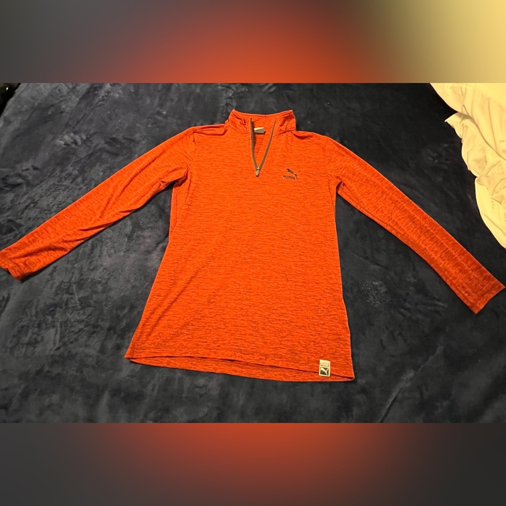 Puma pullover
